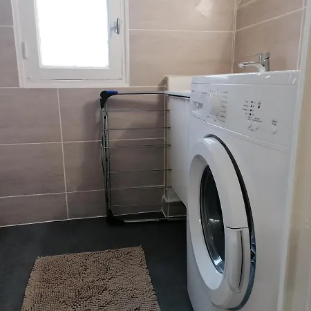Apartamento Studio Tout Confort Au Sud-est De Paris, 5 Min Du Centre De Paris