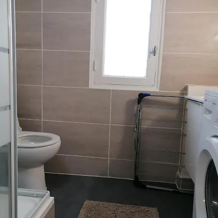 Apartamento Studio Tout Confort Au Sud-est De Paris, 5 Min Du Centre De Paris Maisons-Alfort